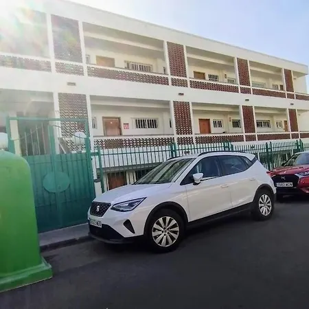 Appartement Tranquilo En San Agustin 1 Cama Doble Y Salon Con Sofas Camas *