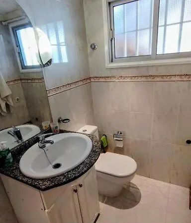 Appartement Tranquilo En San Agustin 1 Cama Doble Y Salon Con Sofas Camas *